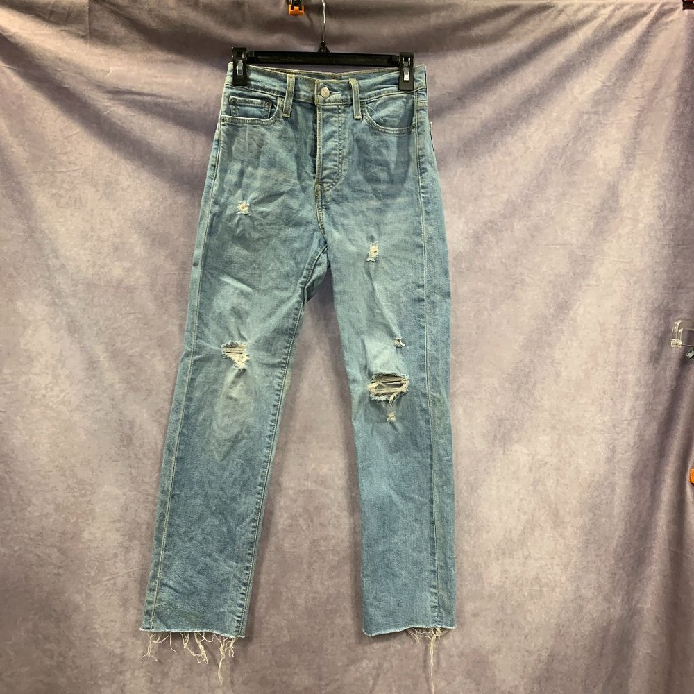 Levi's® Premium WEDGIE STRAIGHT FIT WOMEN'S BUTTONFLY JEANS